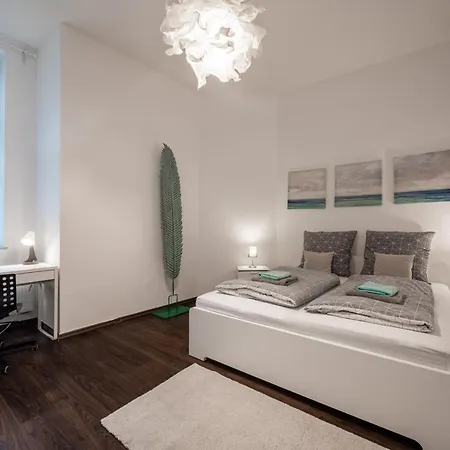 公寓 Grosse Altstadtwohnung Im Zentrum, Mit Balkon, Top Lage, 4 Schlafplaetzen *