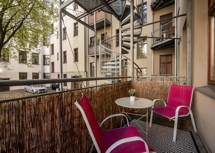 Apartment Altstadtwohnung Mit Tollem Balkon In Prima Lage Mit 4 Schlafplätzen